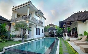 Queen Bisma Villa - 10 Min Walk To Ubud Center